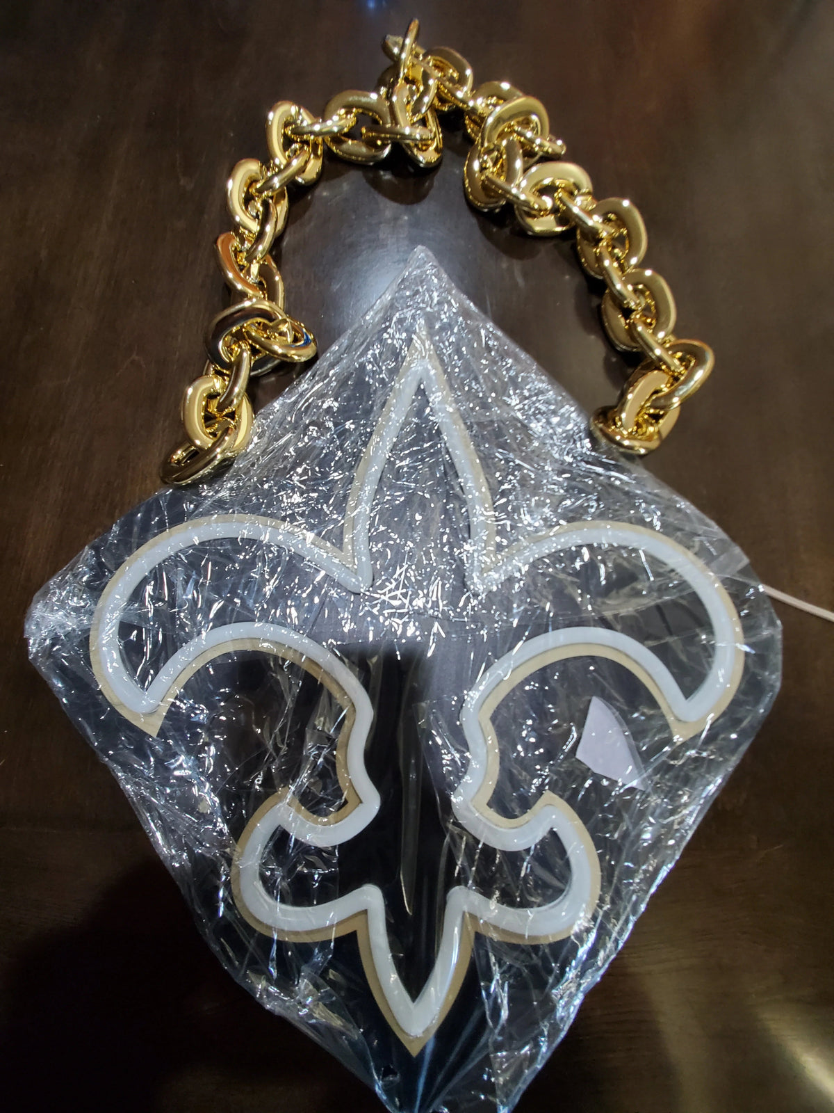 Saints Led Chains sign lighting necklace for super fans LEO NEON SIGN