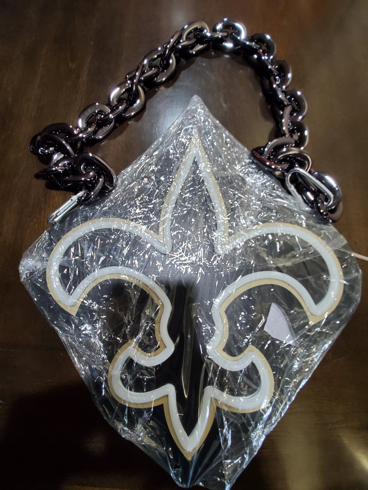 Saints Led Chains sign lighting necklace for super fans LEO NEON SIGN