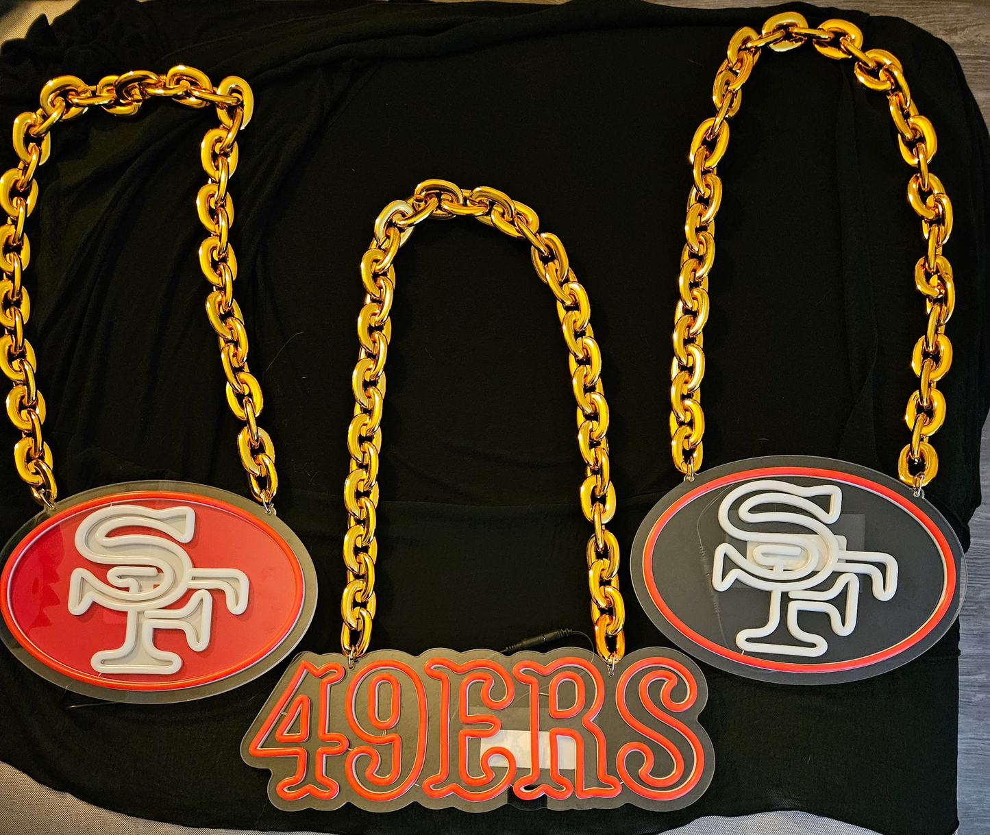 Fast dispatch American football bang bang gang Niners for life(Shipping and necklace all included)